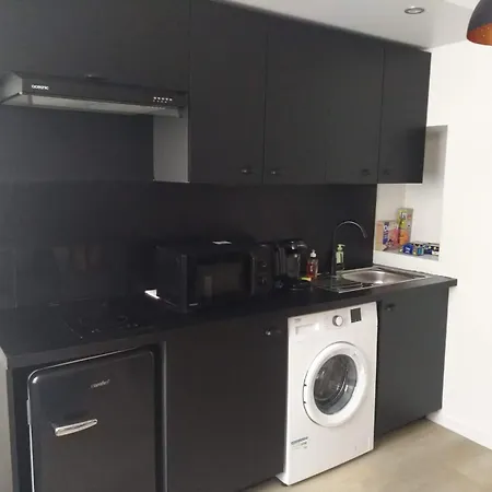 Les Volets Bleus - Deux Appartements Et Un Studio, Jardin Bourges Buitenkant foto