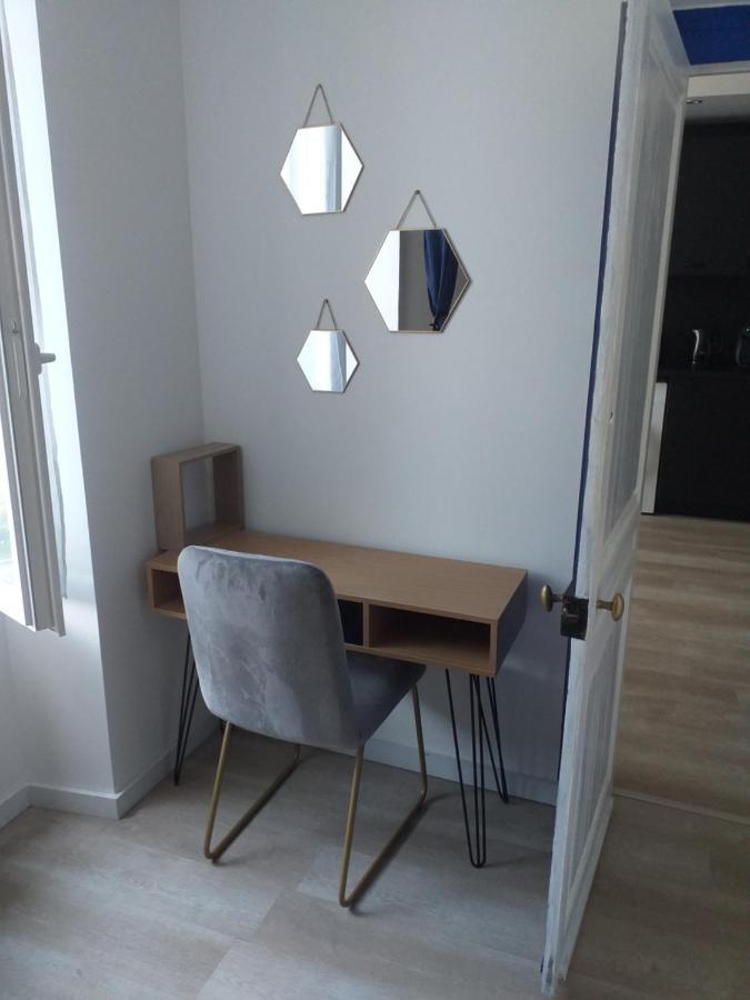 Apartment Les Volets Bleus - Deux Et Un Studio, Jardin *